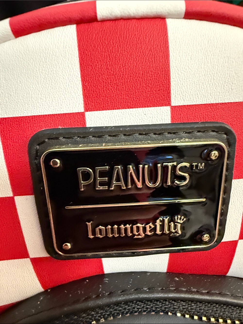 Loungefly NWT Red & White Checker Joe Cool Backpack - Picture 6 of 9
